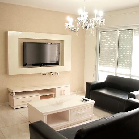 Beautiful 3 Bedroom Apartment Beersheba エクステリア 写真