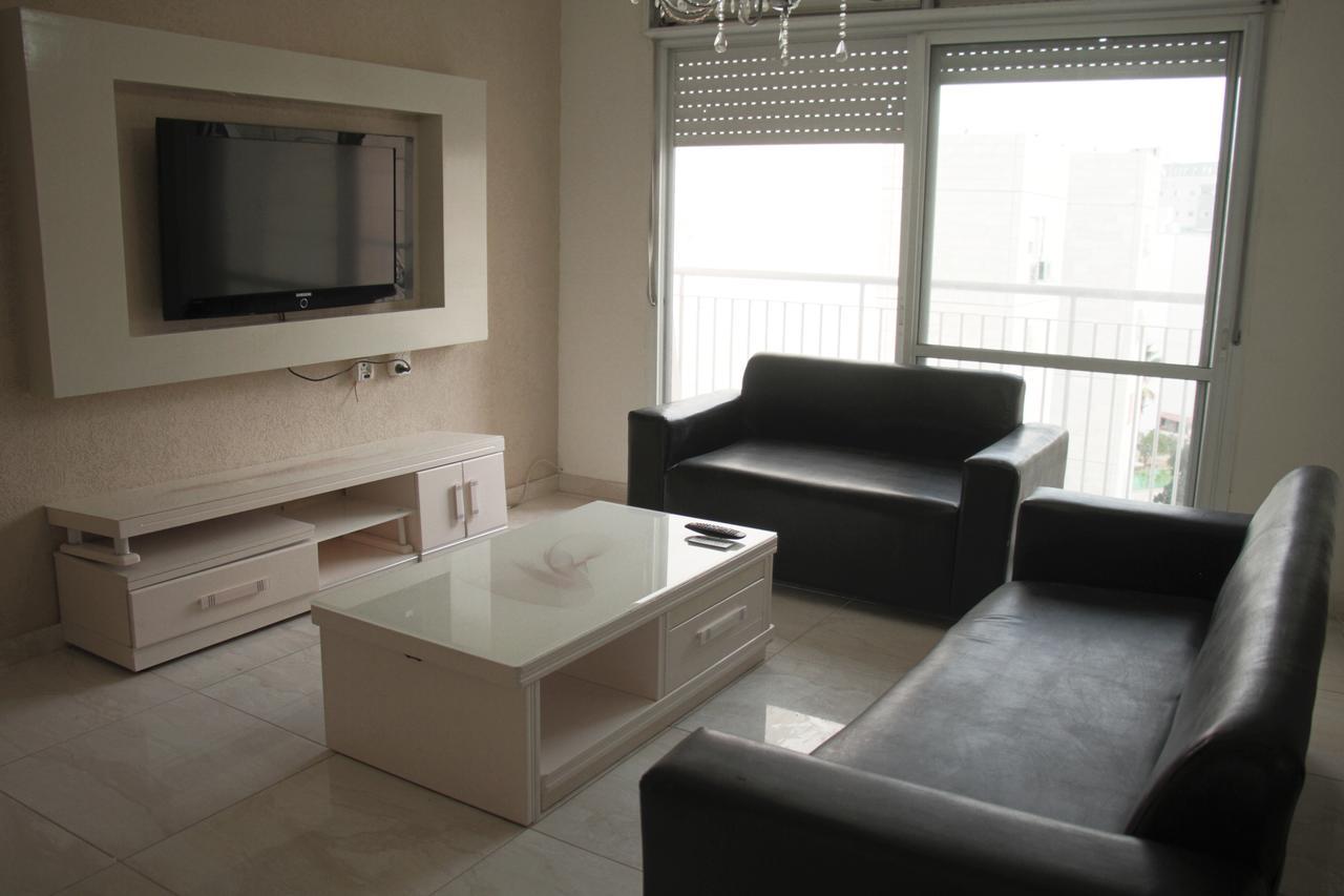Beautiful 3 Bedroom Apartment Beersheba エクステリア 写真